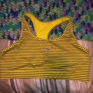 Nike Classic Sports Bra